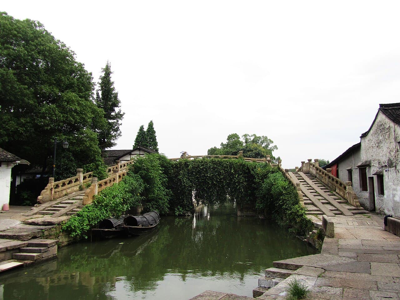 Bazi Bridge