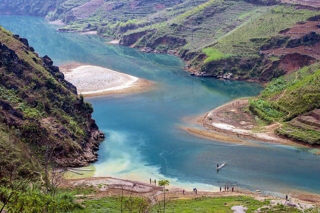 Top 5 Hidden Beaches in Southeast Asia You Must Visit