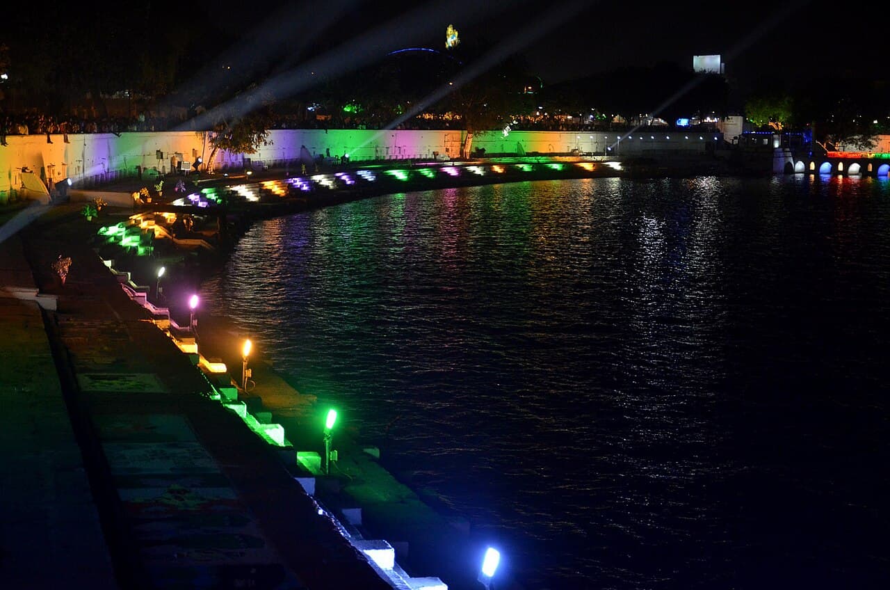 Kankaria Lake
