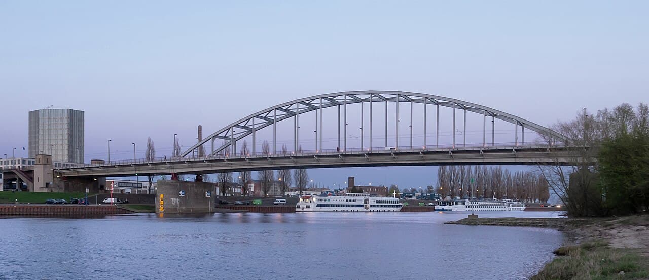 John Frost Bridge (John Frostbrug)