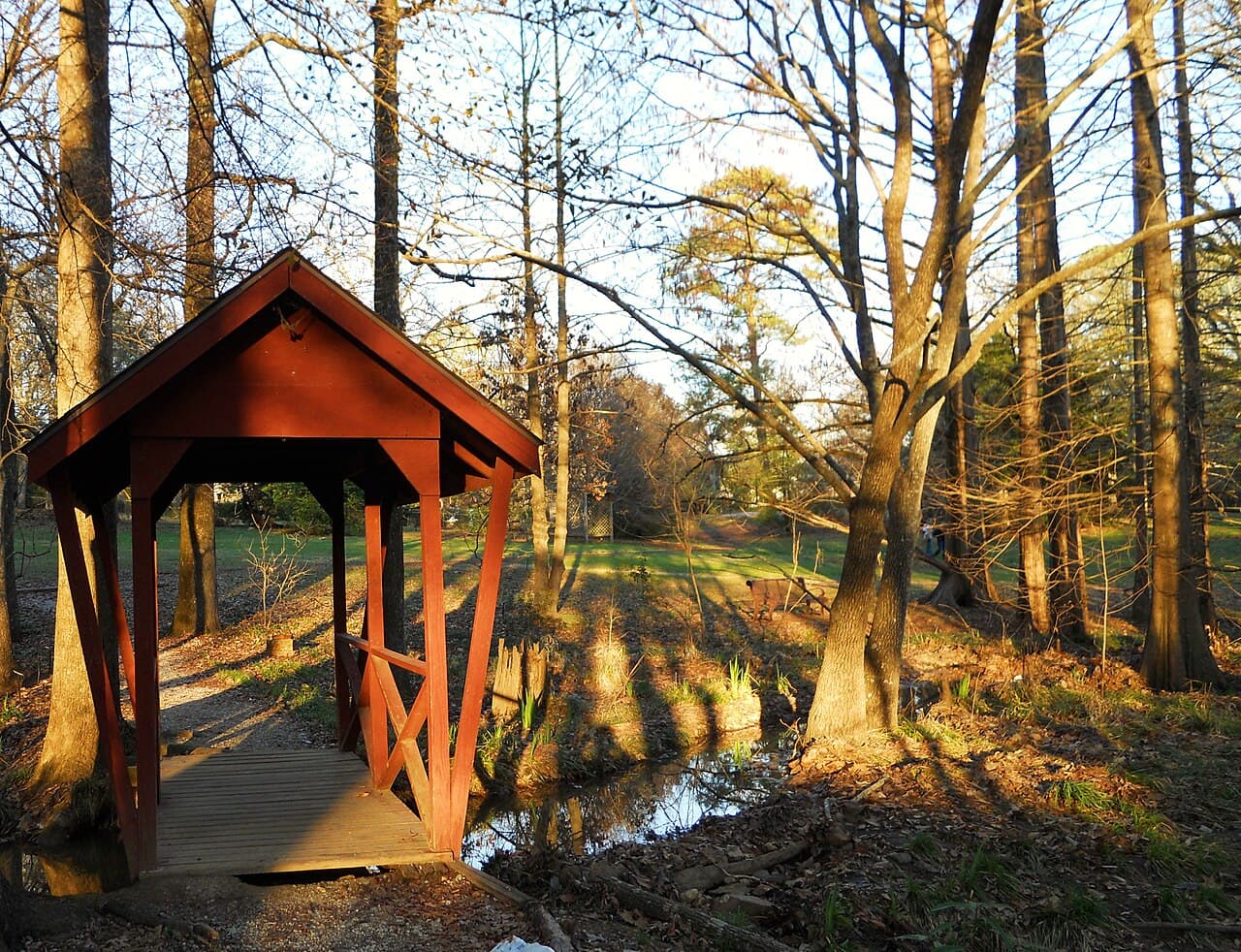 Donald E. Davis Arboretum