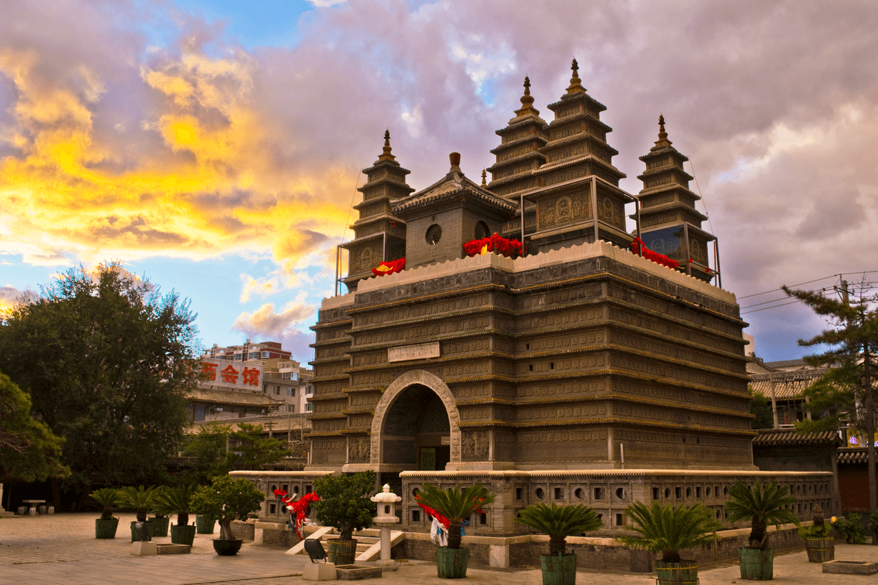 Five-Pagoda Temple
