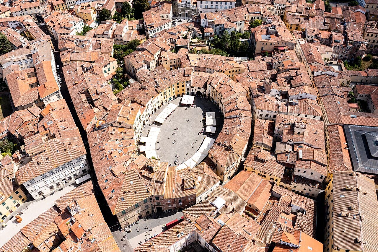 Piazza dell'Anfiteatro