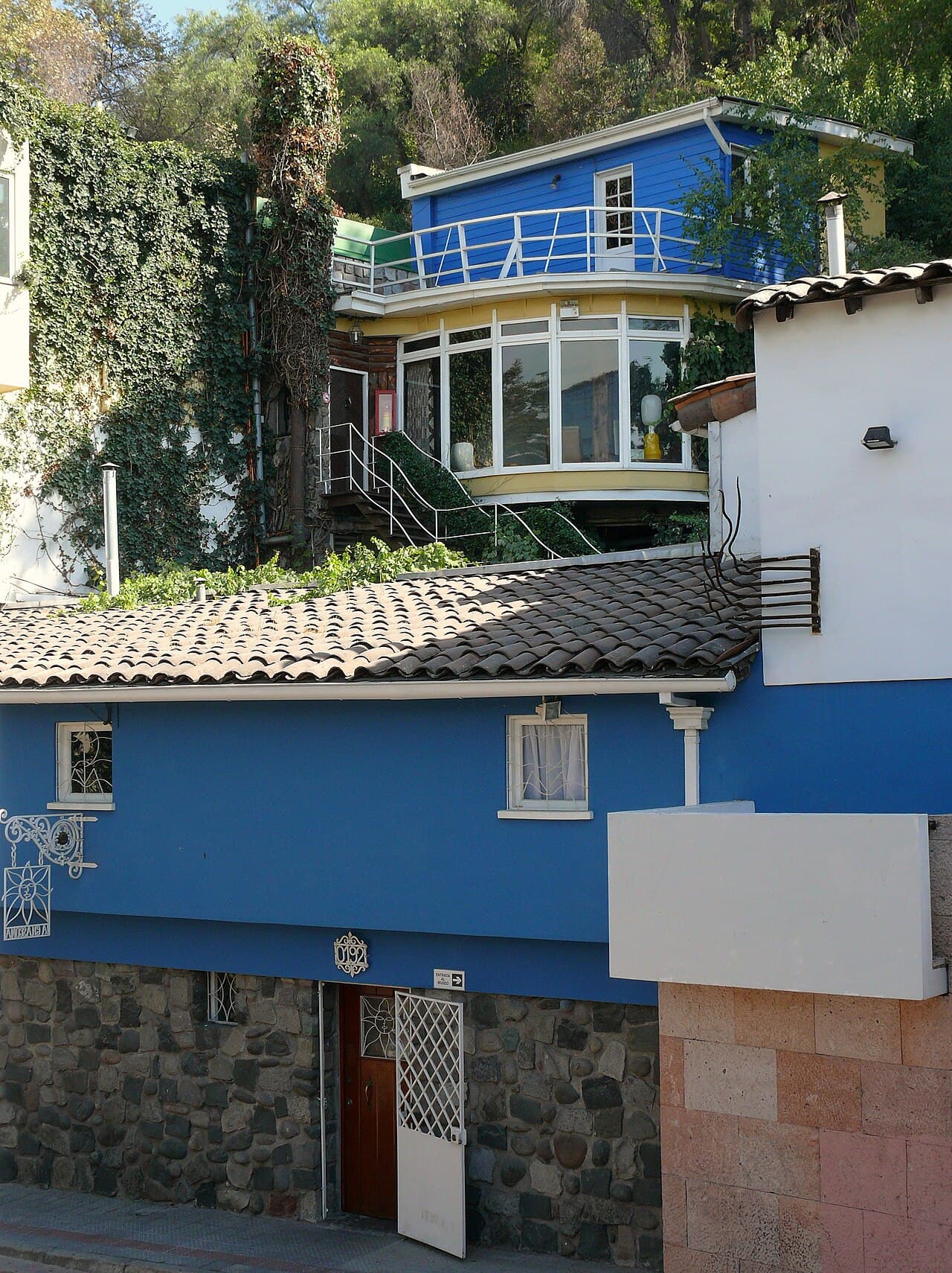 La Chascona (Pablo Neruda House)