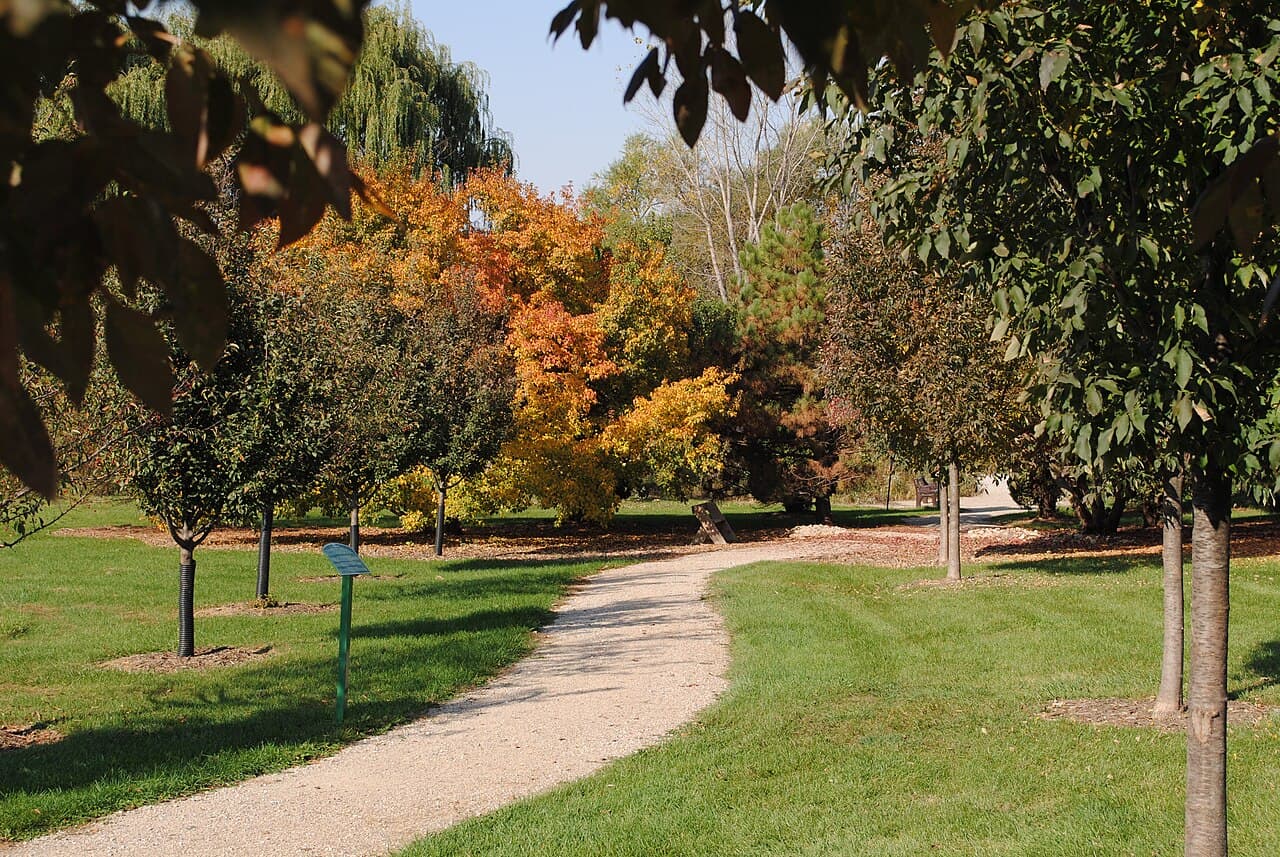 Cedar Valley Arboretum & Botanic Gardens